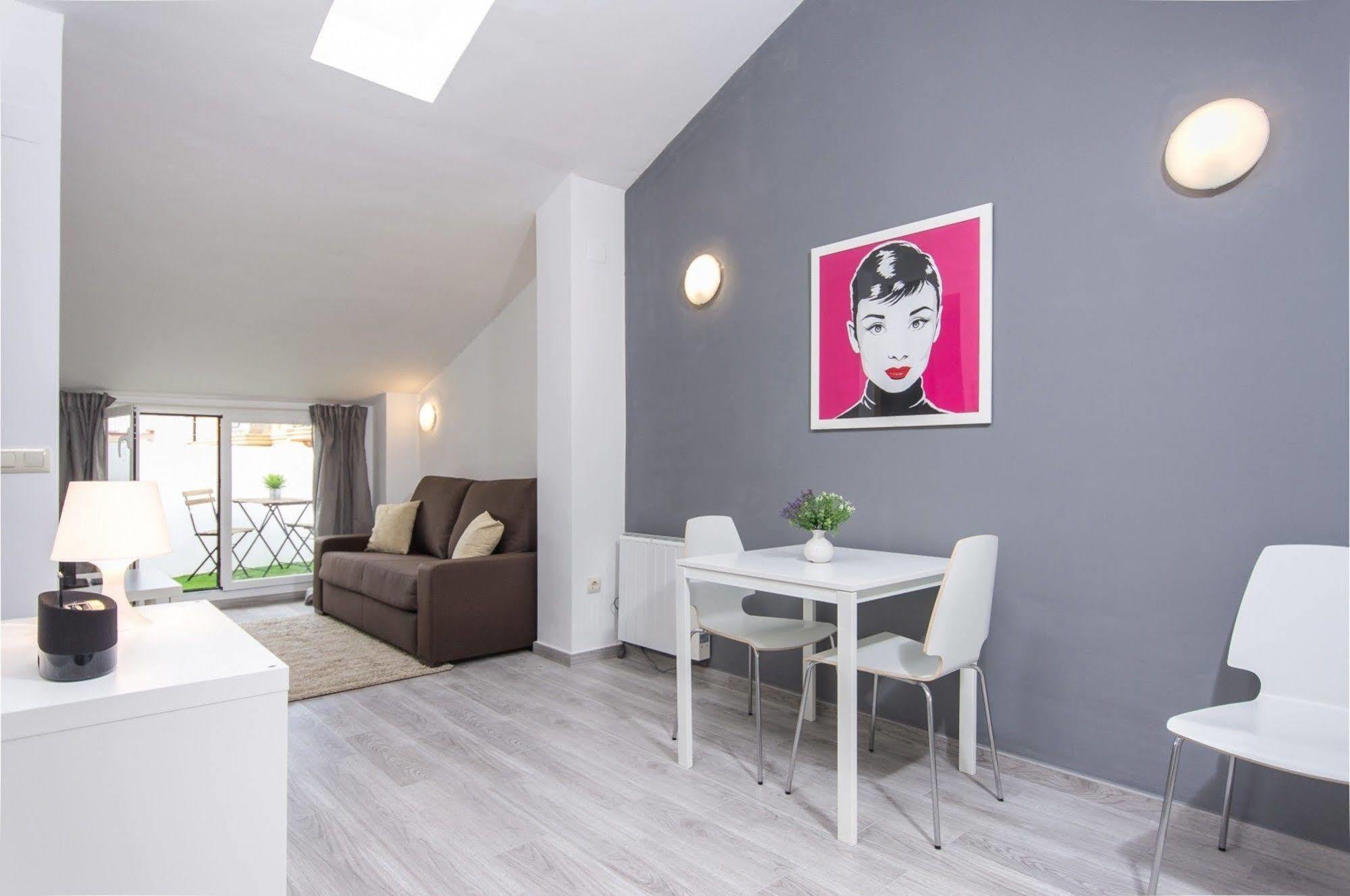 Bet Apartments - Tramontana Apartments 발렌시아 외부 사진